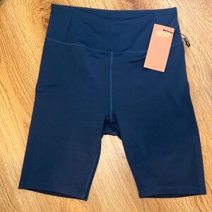 Girlfriend collective shorts NWT